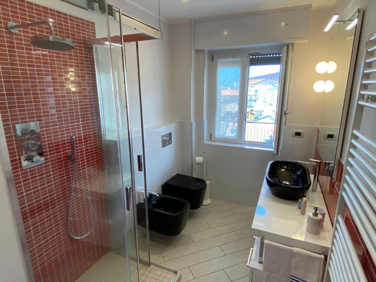 Romantica Suite Verbania Exteriér fotografie