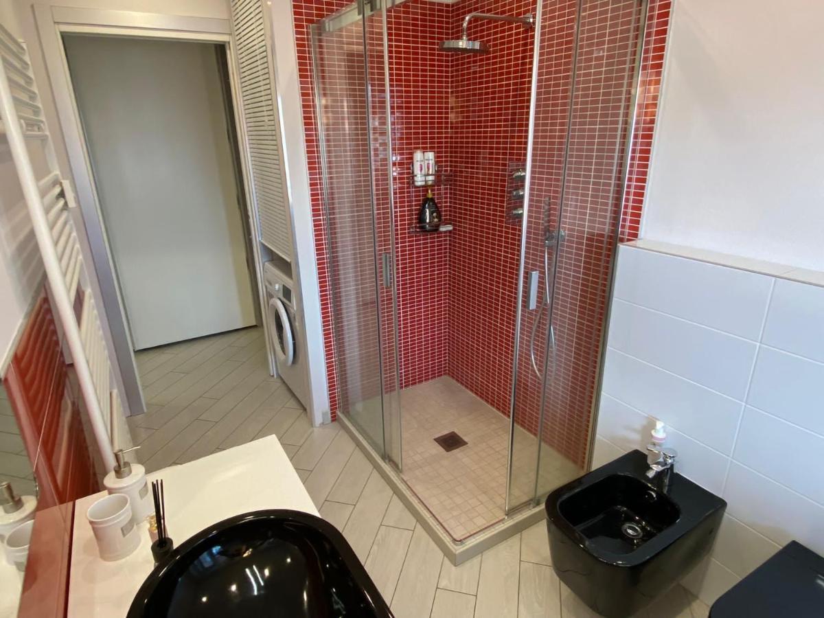 Romantica Suite Verbania Exteriér fotografie